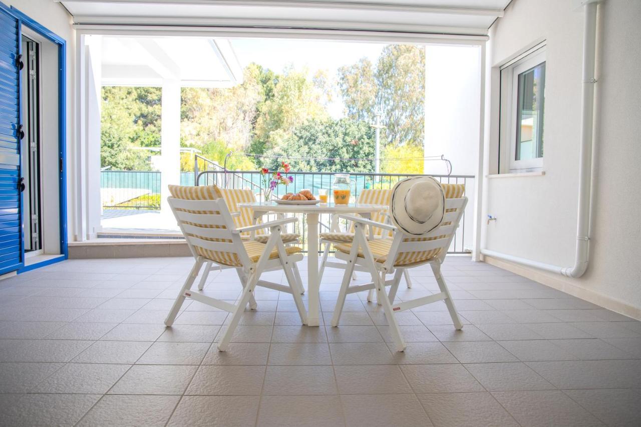 Villa Ravanica Marina di Ragusa Buitenkant foto